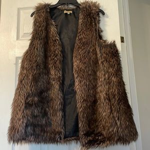 Fur vest